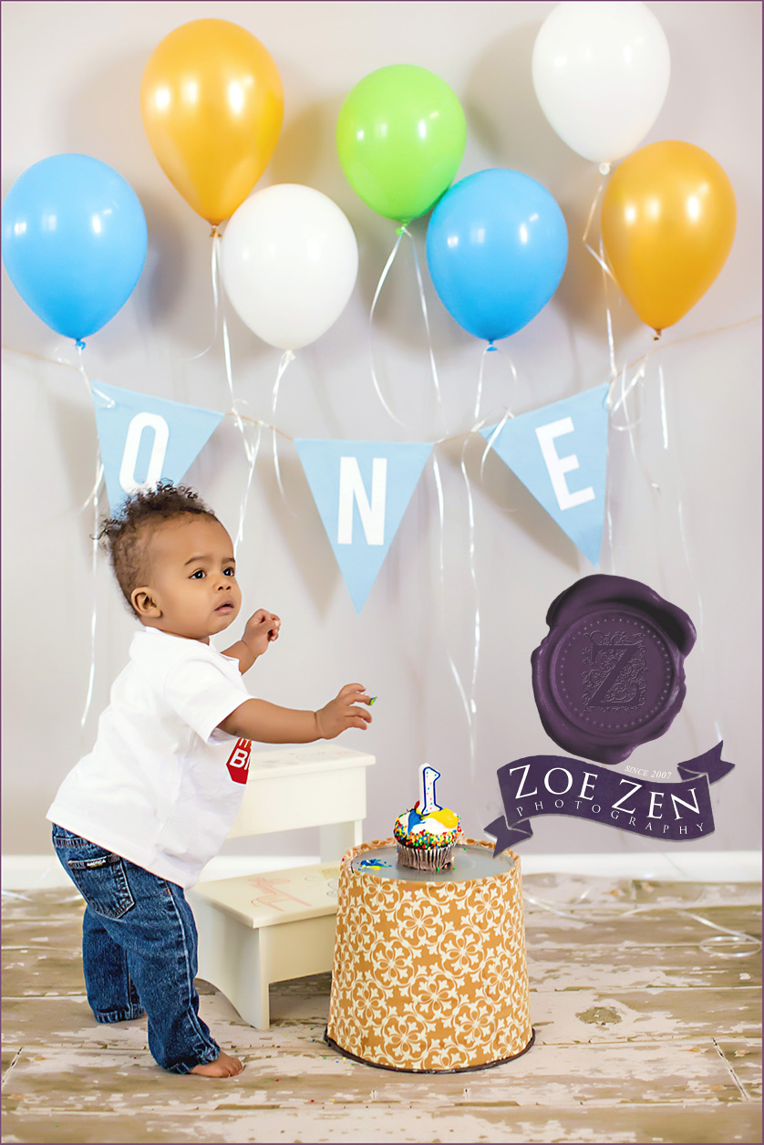 Holly_Springs_Newborn_Photography_One_Year_Birthday_Cake_Smash_Boy_06